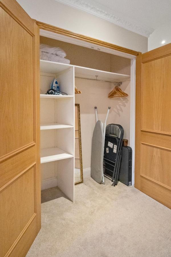 The Lodge - Studio Apartment'S Castel Extérieur photo